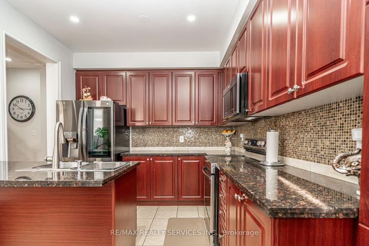 Photo 15 at 88 Sled Dog Road, Wellington, Brampton