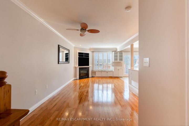 Photo 6 at 489 Green Road, Lakeshore, Hamilton