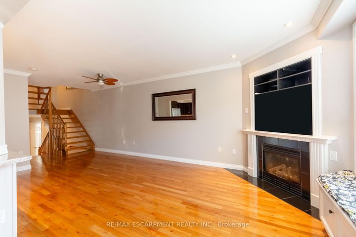 Photo 9 at 489 Green Road, Lakeshore, Hamilton