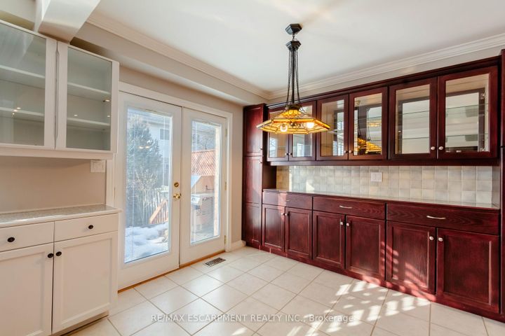 Photo 11 at 489 Green Road, Lakeshore, Hamilton