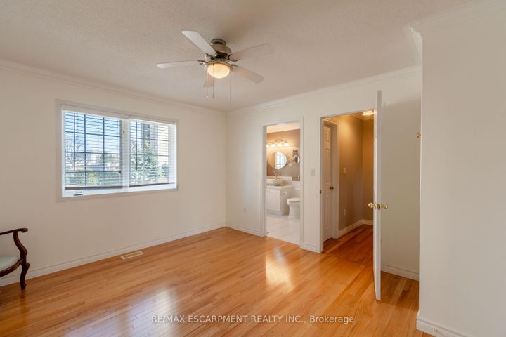 Photo 15 at 489 Green Road, Lakeshore, Hamilton