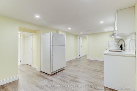 Photo 23 at 305 Andrew Street, Central Newmarket, Newmarket