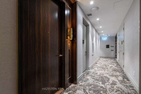 Photo 2 at 301 - 455 Wellington Street W, Waterfront Communities C1, Toronto