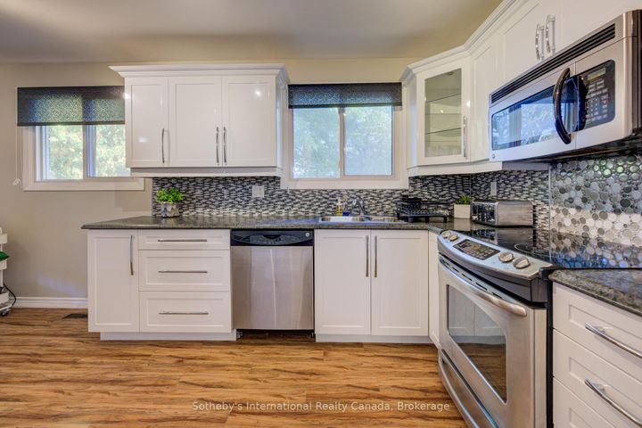 Photo 8 at 400 Cherokee Boulevard, Pleasant View, Toronto