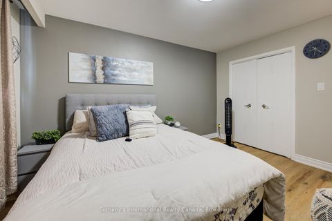 Photo 18 at 400 Cherokee Boulevard, Pleasant View, Toronto