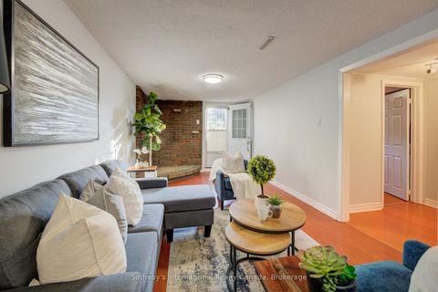 Photo 30 at 400 Cherokee Boulevard, Pleasant View, Toronto