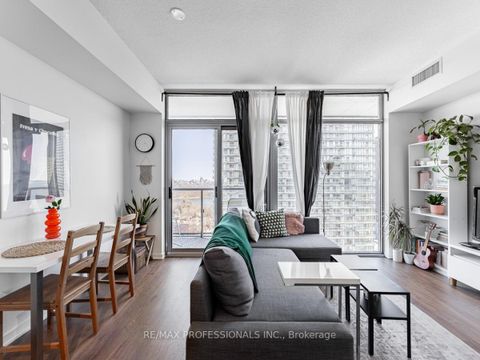 Photo 6 at 2113 - 105 The Queensway, Swansea, Toronto