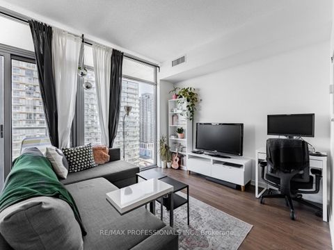 Photo 10 at 2113 - 105 The Queensway, Swansea, Toronto