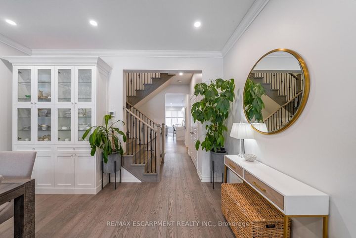 Photo 4 at 315 HUMPHREY Street, Waterdown, Hamilton