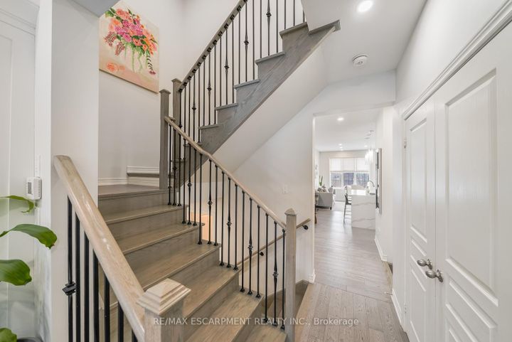 Photo 11 at 315 HUMPHREY Street, Waterdown, Hamilton