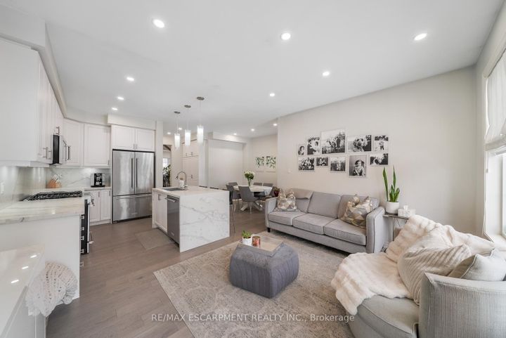 Photo 21 at 315 HUMPHREY Street, Waterdown, Hamilton