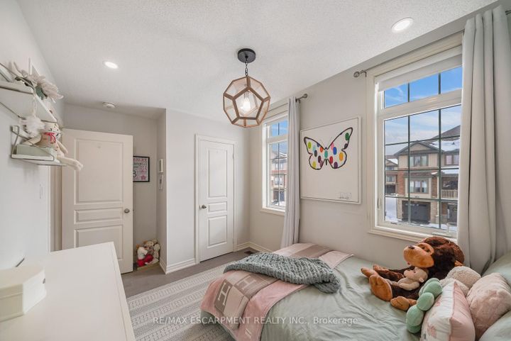 Photo 33 at 315 HUMPHREY Street, Waterdown, Hamilton