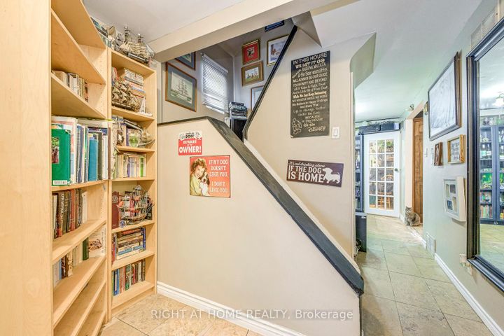 Photo 21 at 64 Wexford Avenue N, Crown Point, Hamilton