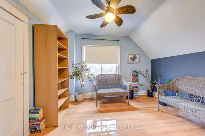 Photo 24 at 64 Wexford Avenue N, Crown Point, Hamilton