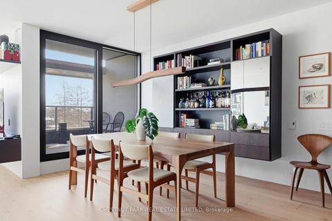 Photo 1 at 327 - 40 Oaklands Avenue, St. Clair, Toronto