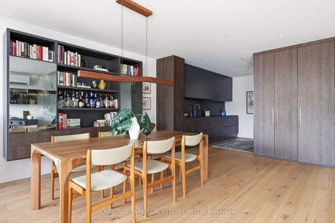 Photo 11 at 327 - 40 Oaklands Avenue, St. Clair, Toronto