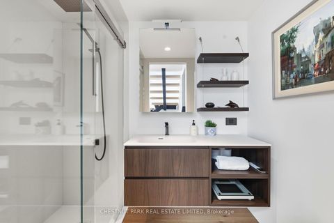 Photo 23 at 327 - 40 Oaklands Avenue, St. Clair, Toronto