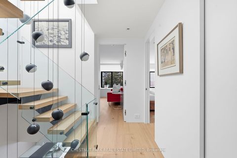 Photo 24 at 327 - 40 Oaklands Avenue, St. Clair, Toronto