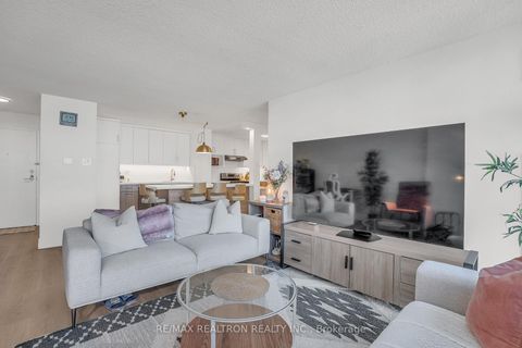 Photo 14 at 1713 - 4185 Shipp Drive, City Centre, Mississauga