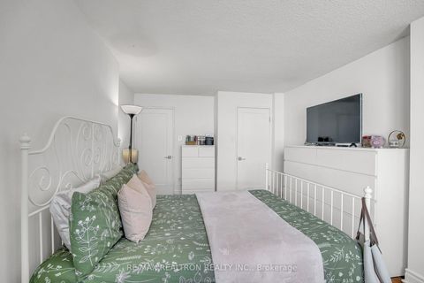 Photo 26 at 1713 - 4185 Shipp Drive, City Centre, Mississauga