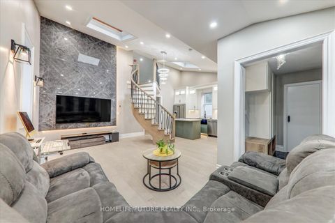 Photo 8 at 585 Wilson Road N, Eastdale, Oshawa