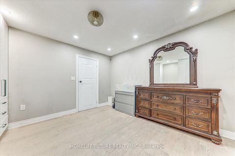 Photo 17 at 585 Wilson Road N, Eastdale, Oshawa