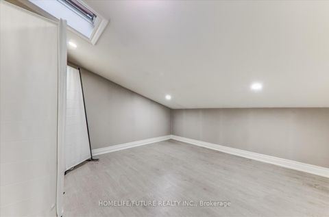 Photo 29 at 585 Wilson Road N, Eastdale, Oshawa