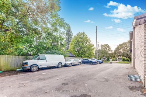 Photo 30 at 585 Wilson Road N, Eastdale, Oshawa