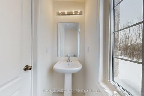 Photo 11 at 129 Cliff Thompson Crescent, Sutton & Jackson's Point, Georgina