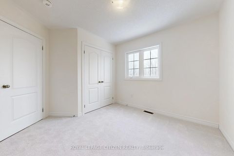 Photo 23 at 129 Cliff Thompson Crescent, Sutton & Jackson's Point, Georgina