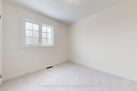 Photo 24 at 129 Cliff Thompson Crescent, Sutton & Jackson's Point, Georgina