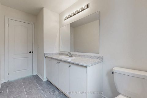 Photo 31 at 129 Cliff Thompson Crescent, Sutton & Jackson's Point, Georgina