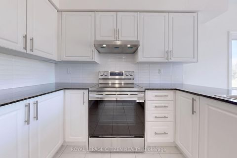 Photo 11 at 140 Hawkins Street, Sutton & Jackson's Point, Georgina