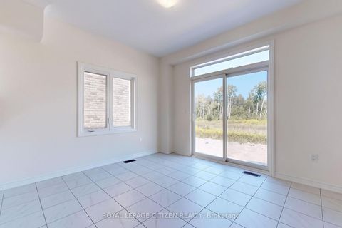 Photo 15 at 140 Hawkins Street, Sutton & Jackson's Point, Georgina