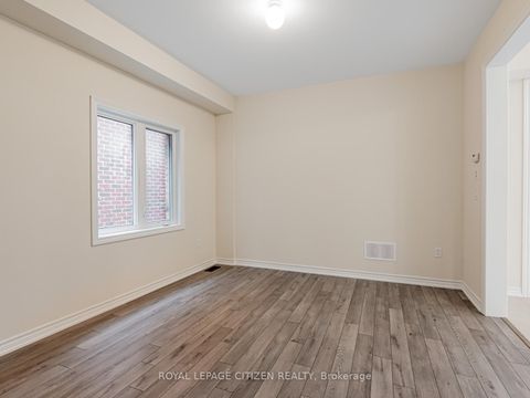 Photo 8 at 7 Jeanne Pynn Avenue, Sutton & Jackson's Point, Georgina