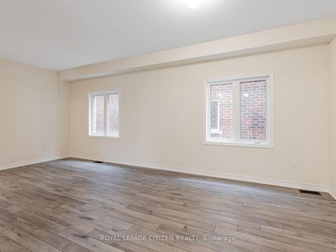 Photo 9 at 7 Jeanne Pynn Avenue, Sutton & Jackson's Point, Georgina