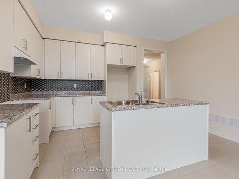 Photo 11 at 7 Jeanne Pynn Avenue, Sutton & Jackson's Point, Georgina