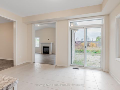 Photo 14 at 7 Jeanne Pynn Avenue, Sutton & Jackson's Point, Georgina