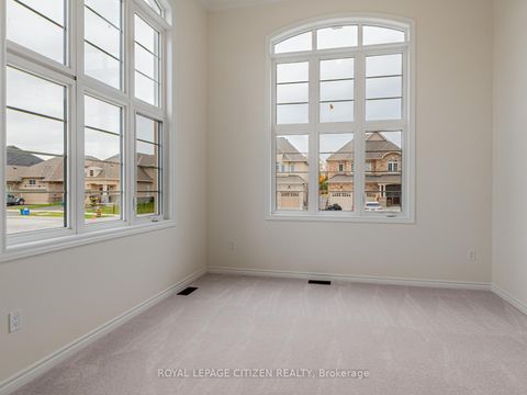 Photo 3 at 165 Hawkins Street, Sutton & Jackson's Point, Georgina