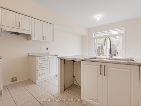 Photo 17 at 165 Hawkins Street, Sutton & Jackson's Point, Georgina