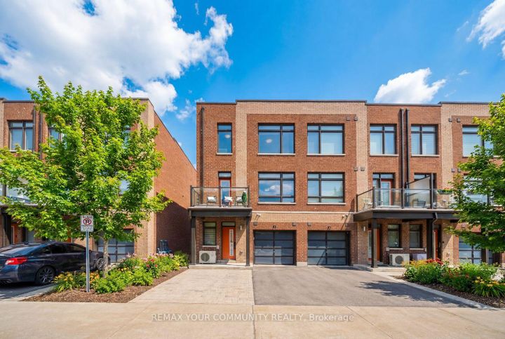 Photo 0 at 21 Hearne Street, Vaughan Grove, Vaughan