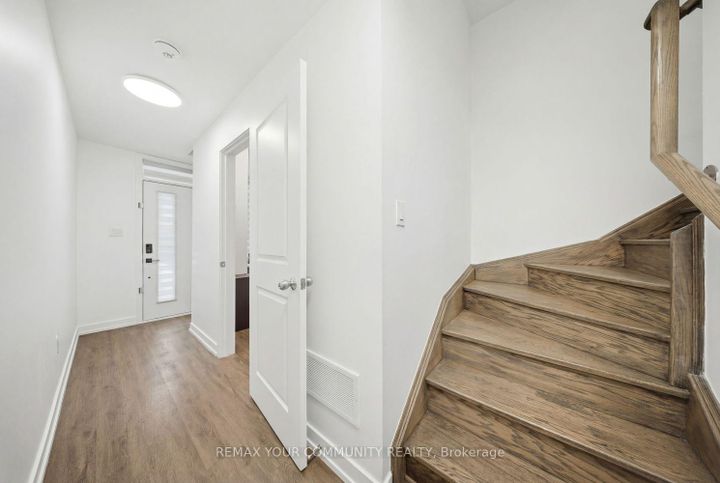 Photo 3 at 21 Hearne Street, Vaughan Grove, Vaughan