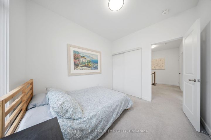 Photo 32 at 21 Hearne Street, Vaughan Grove, Vaughan