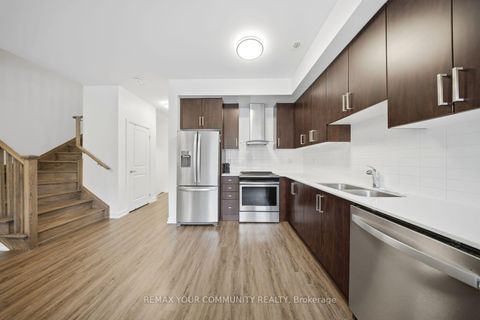 Photo 18 at 21 Hearne Street, Vaughan Grove, Vaughan