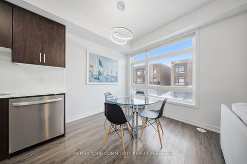 Photo 20 at 21 Hearne Street, Vaughan Grove, Vaughan