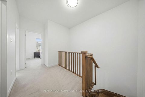 Photo 25 at 21 Hearne Street, Vaughan Grove, Vaughan