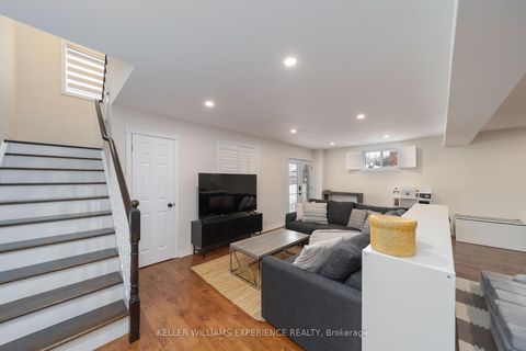 Photo 24 at 61 Silver Maple Crescent, Holly, Barrie