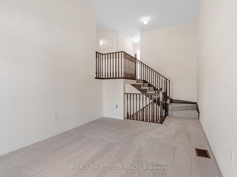 Photo 22 at 7 Wayne Allison Drive, Sutton & Jackson's Point, Georgina