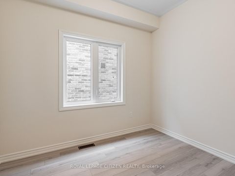 Photo 17 at 4 Heather Fullerton Road, Sutton & Jackson's Point, Georgina