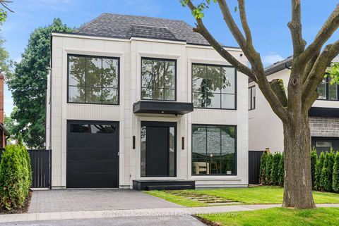 Photo 1 at 121 Edgecroft Road, Queensway, Toronto